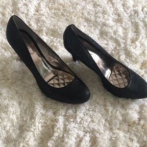 Girls night out anyone?